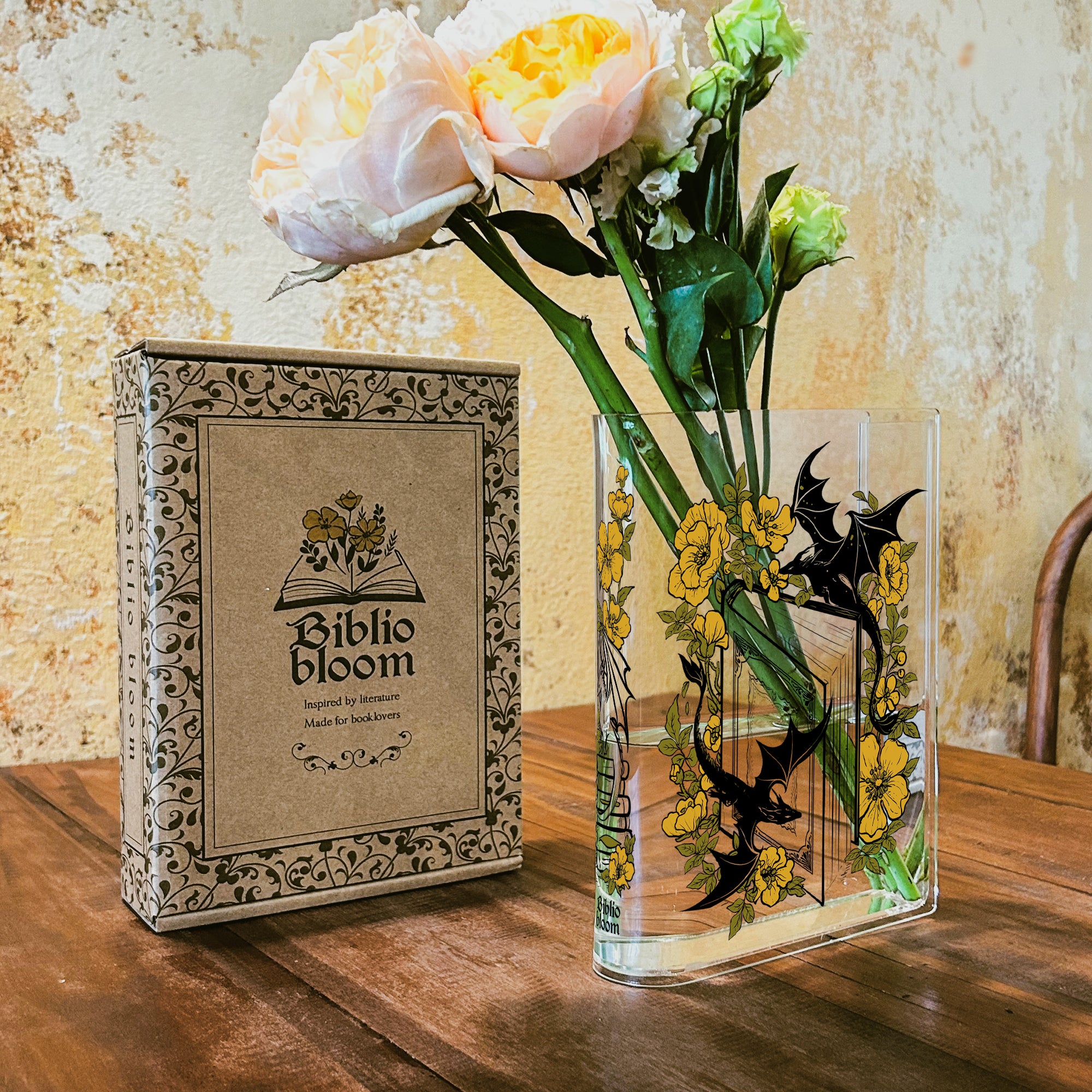 Dragon Acrylic Book Vase