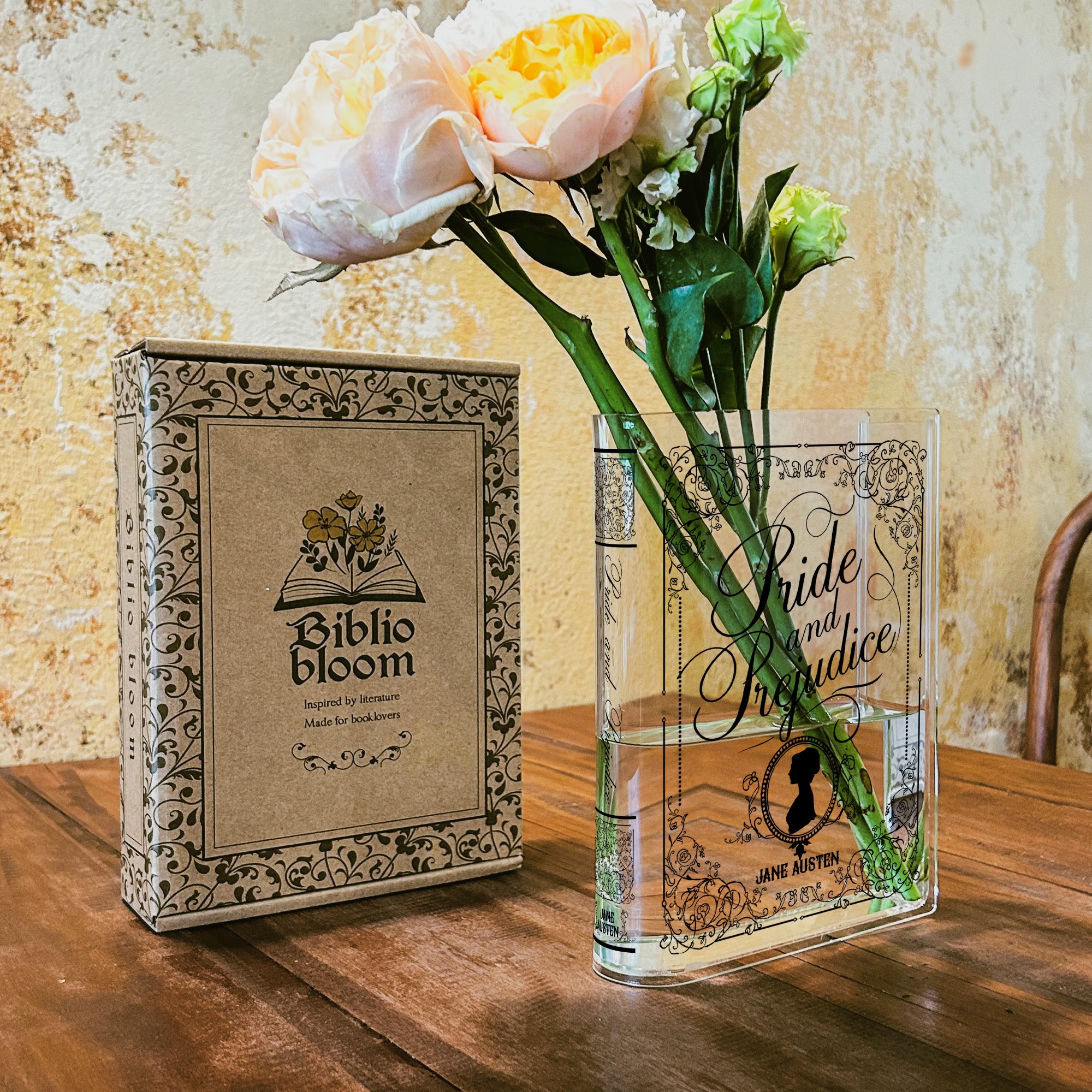 Pride and Prejudice Acrylic Book Vase - II - Black